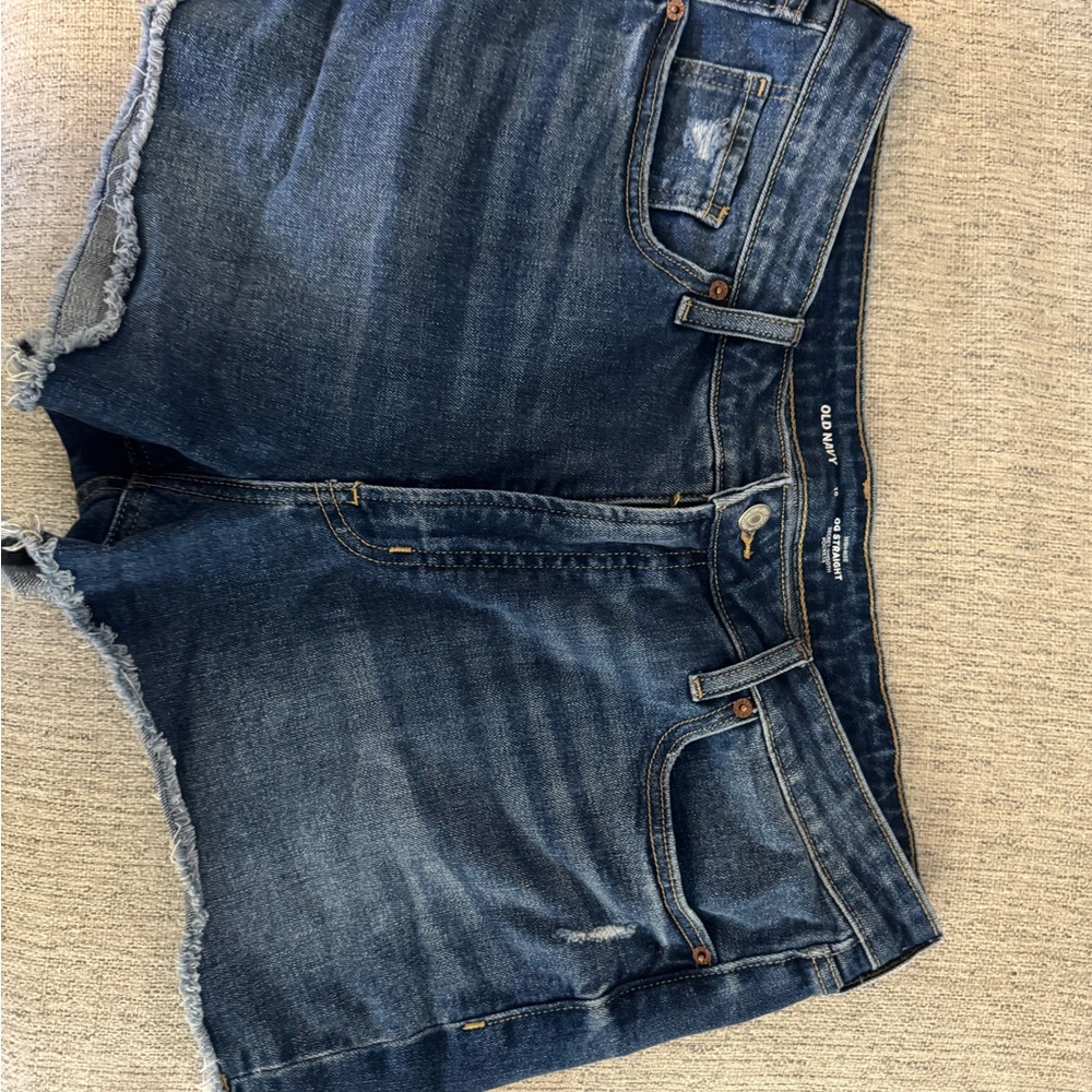 Old Navy OG Straight Cutoff Shorts